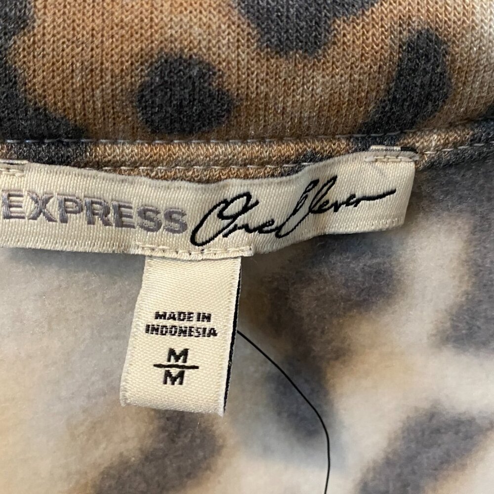 Brushed Leopard Off The Shoulder Fleece Sweatshirt Medium NWT - Picture 8 of 10